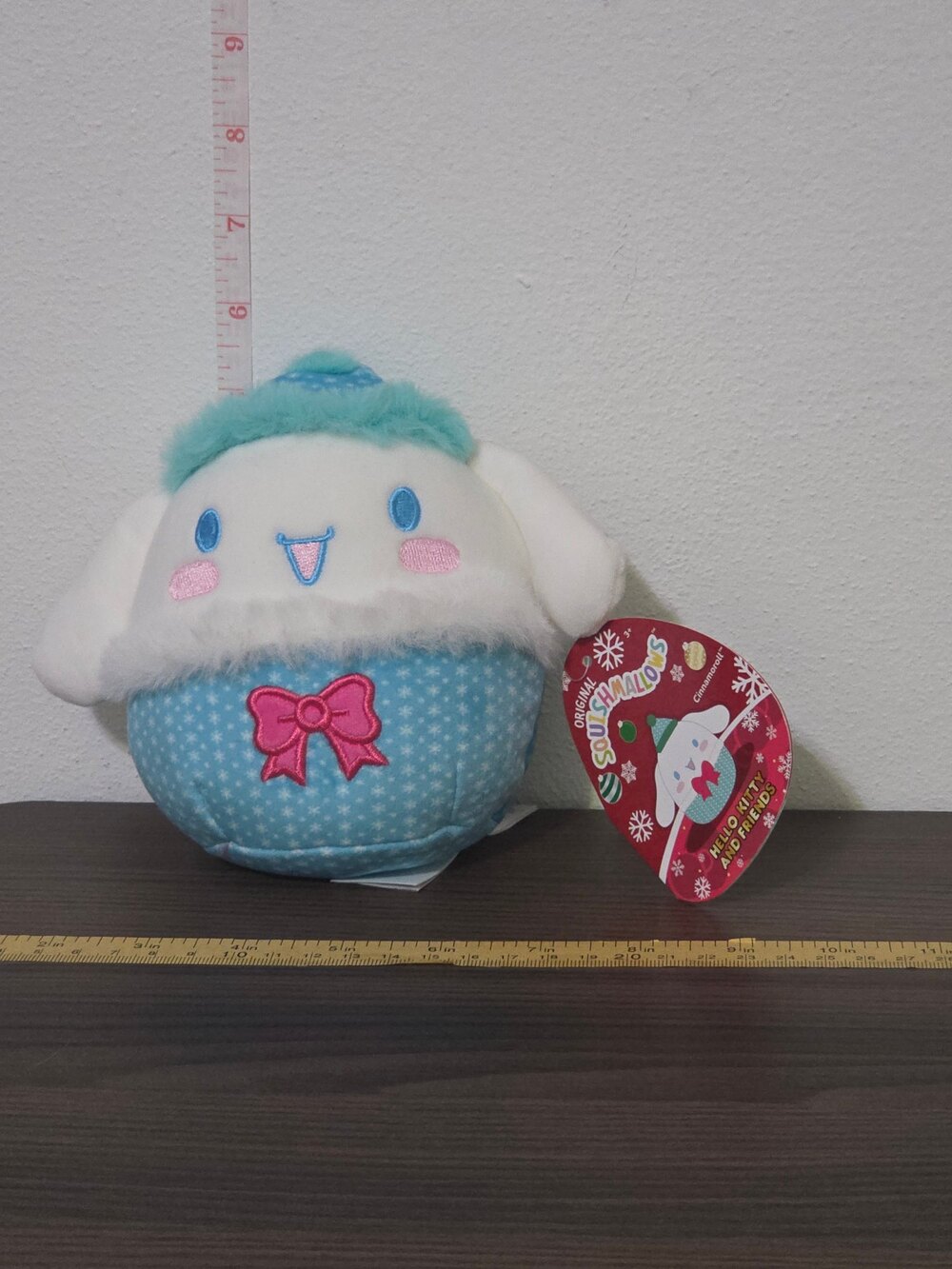 squishmallows 5-Inch Holiday Cinnamoroll (Snowflake Pattern)
